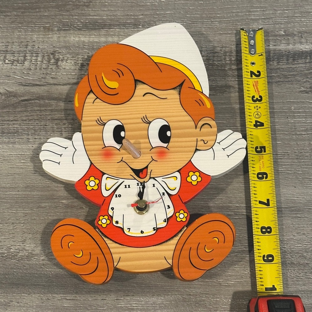 Pinocchio Wooden Clock - Picture 3 of 5